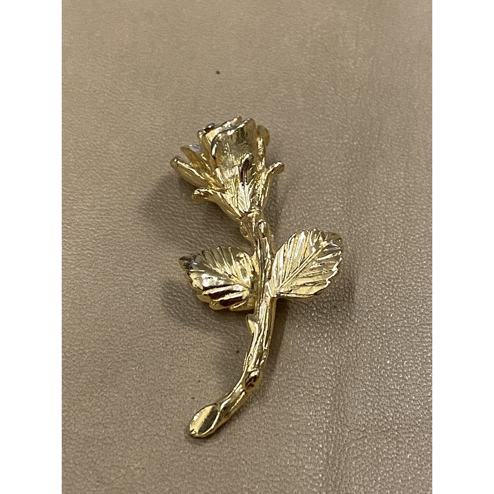 Vintage Brooch Rose Signed D.M. Gold Tone Flower W/Crystal Single Flower Nature